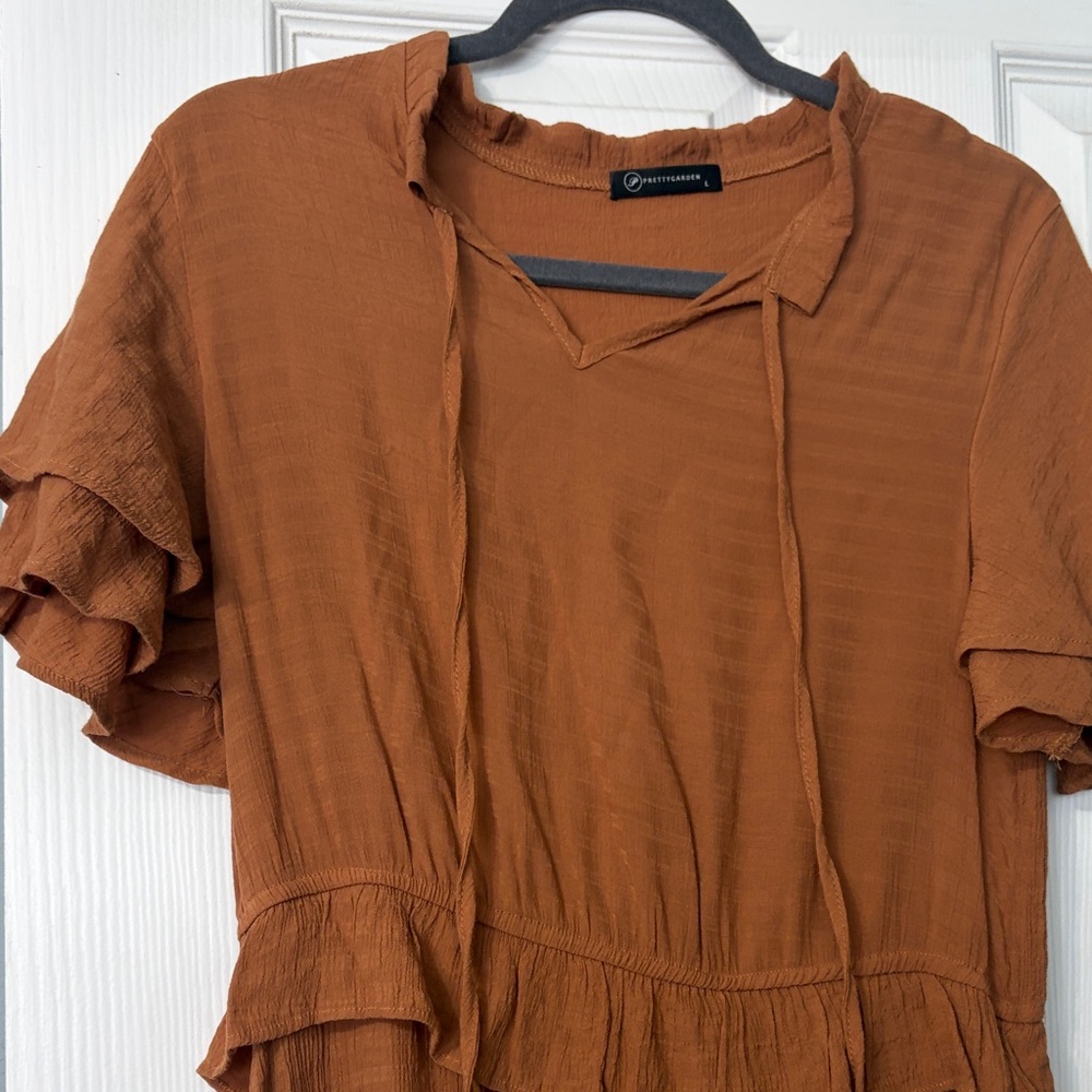Rust Tiered Maxi Dress - Women - Picture 2 of 4